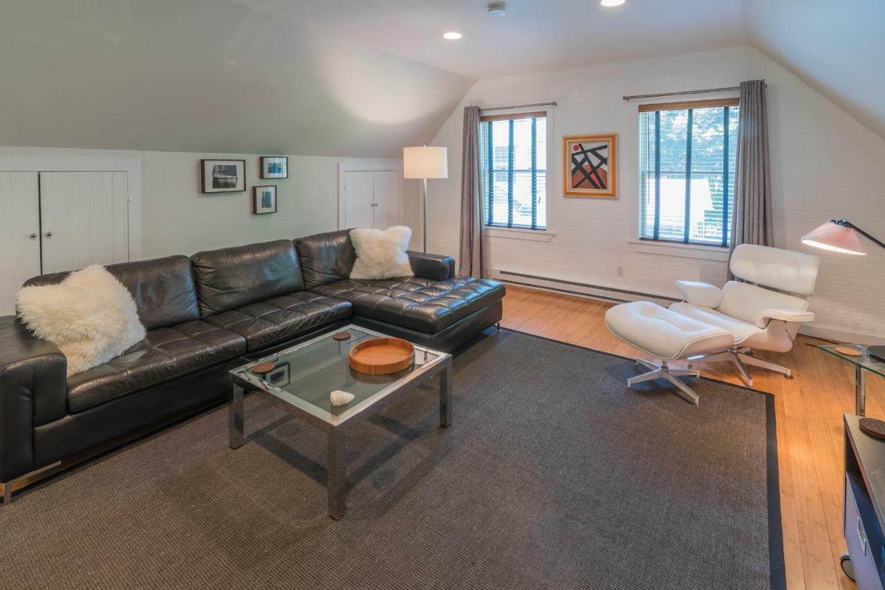 The Carriage House Loft Appartement Kingston Buitenkant foto