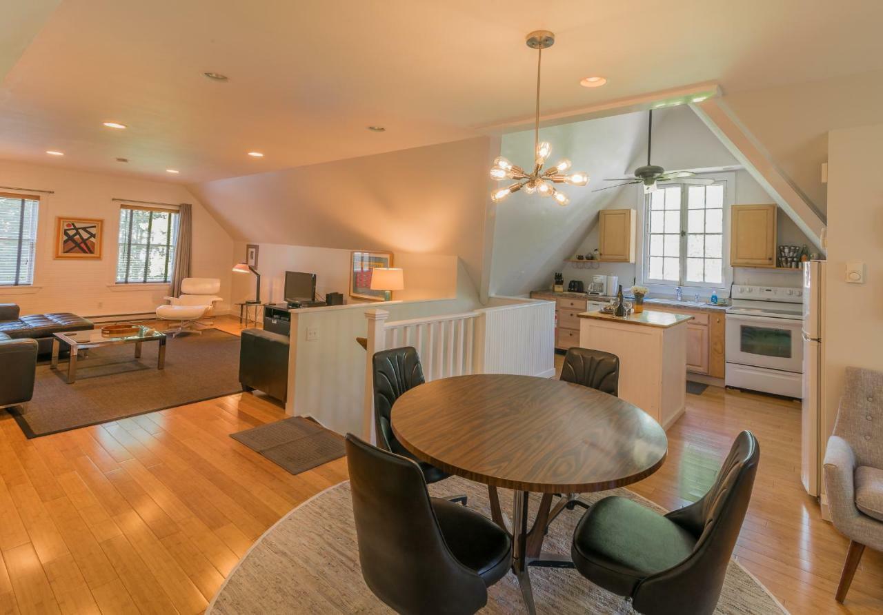 The Carriage House Loft Appartement Kingston Buitenkant foto