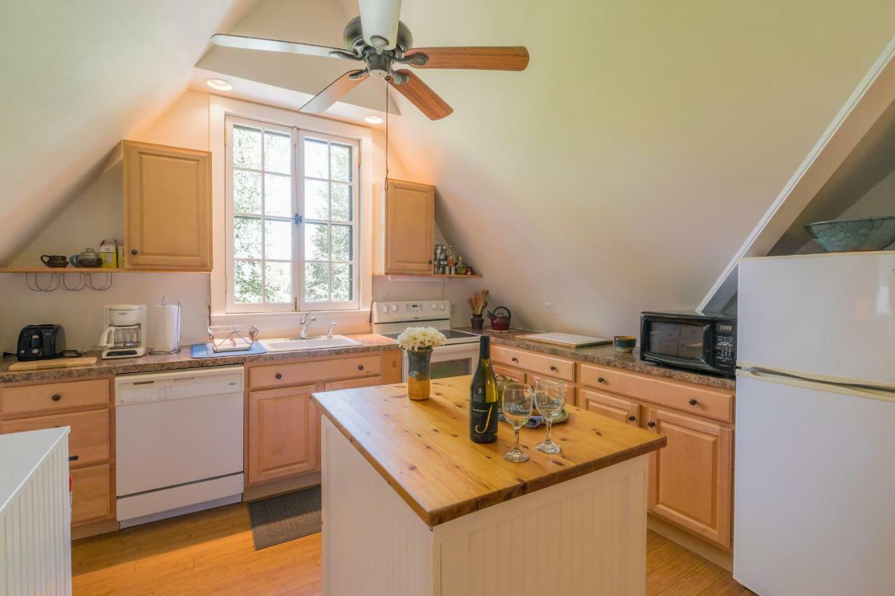 The Carriage House Loft Appartement Kingston Buitenkant foto