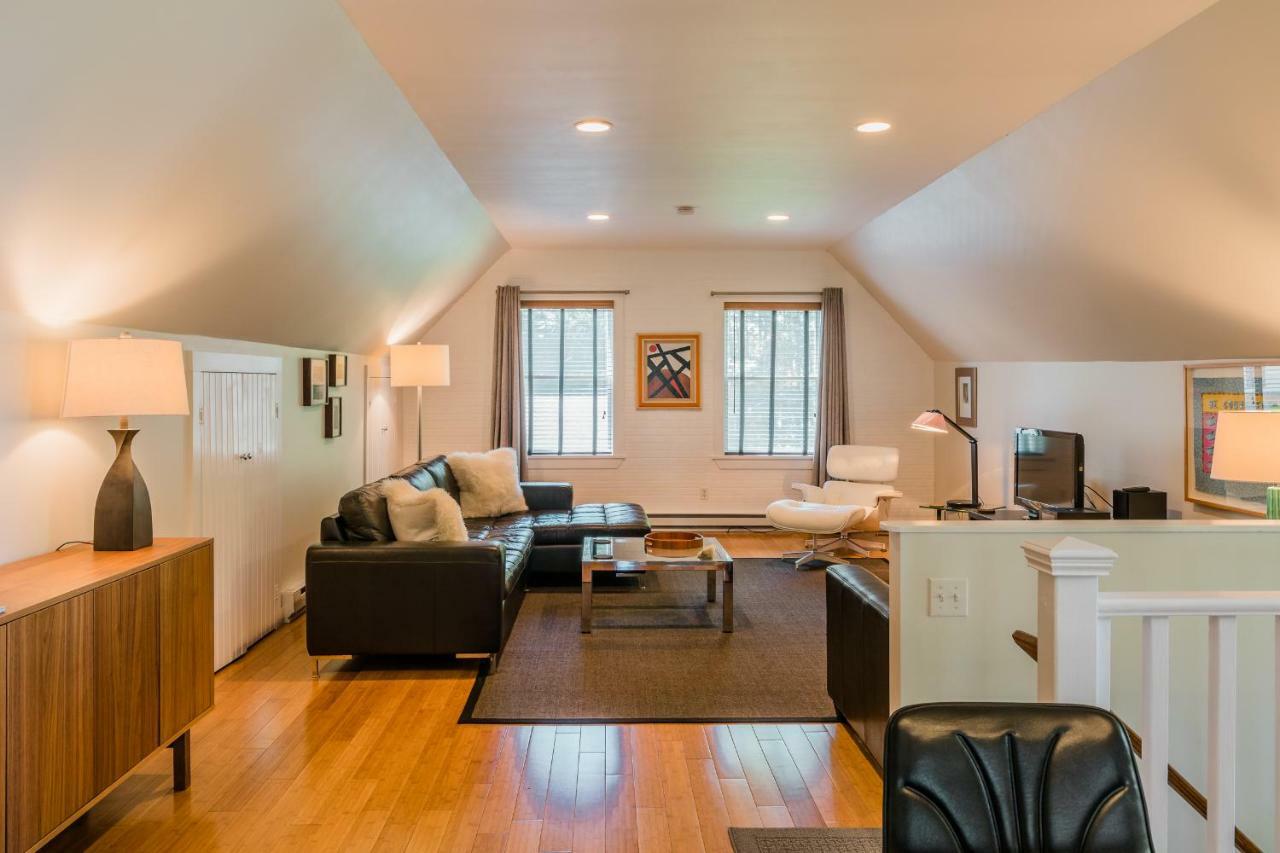 The Carriage House Loft Appartement Kingston Buitenkant foto